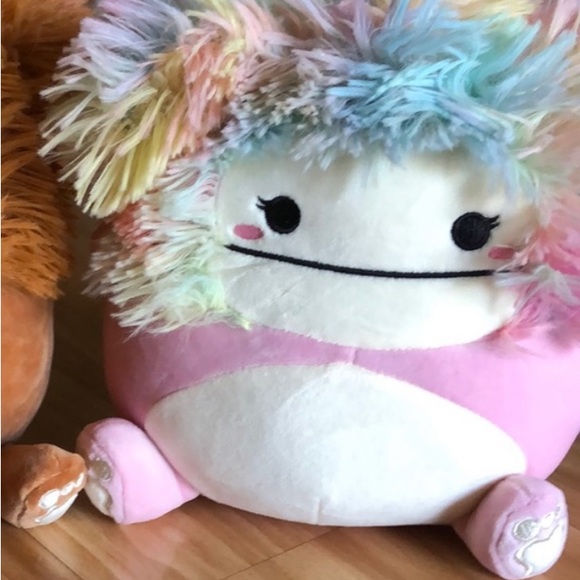 Squishmallow Caparinne Bigfoot 7.5”/8” BNWT - Picture 1 of 2